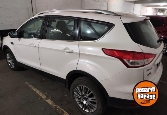 Camionetas - Ford FORD KUGA 1.6 SEL MANUAL 2014 Nafta 155000Km - En Venta