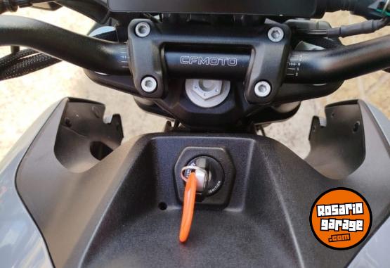 Motos - CF NK 300 2024 Nafta 17604Km - En Venta