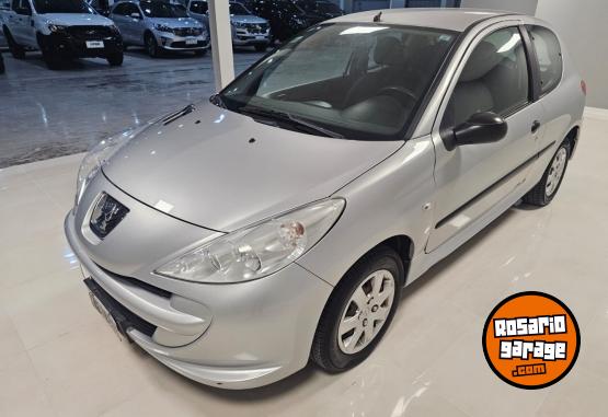 Autos - Peugeot 207 2011 Nafta 120000Km - En Venta