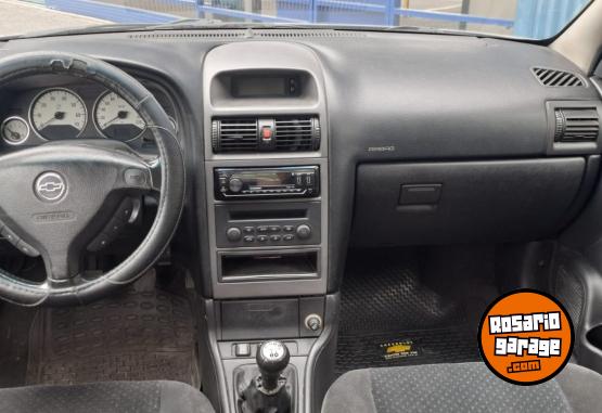 Autos - Chevrolet ASTRA GLS 2.0 8V 2010 GNC 274000Km - En Venta