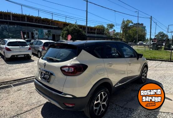 Autos - Renault CAPTUR 1.6 INTENS 2018 Nafta  - En Venta