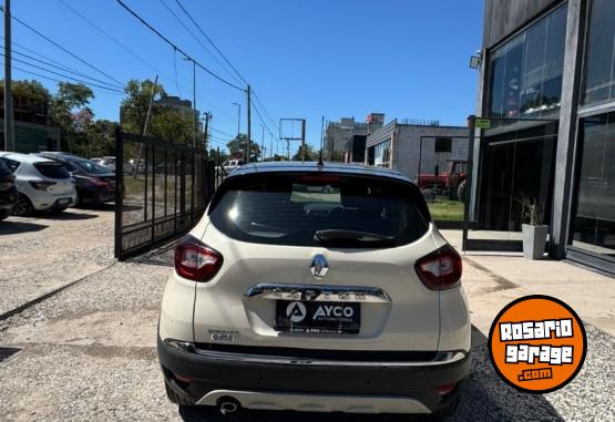 Autos - Renault CAPTUR 1.6 INTENS 2018 Nafta  - En Venta