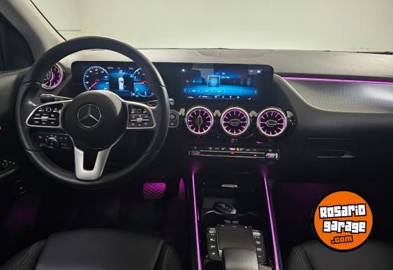 Autos - Mercedes Benz Gla 200 Progressive 2022 Nafta 30000Km - En Venta