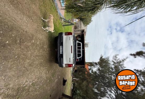 Camionetas - Toyota Hilux dc cs 2016 Diesel 245000Km - En Venta