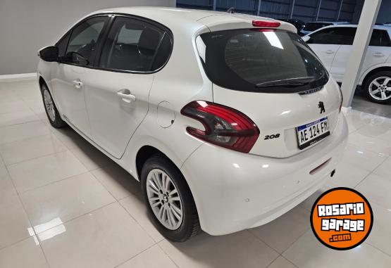 Autos - Peugeot 208 Allure 2020 Nafta 69000Km - En Venta