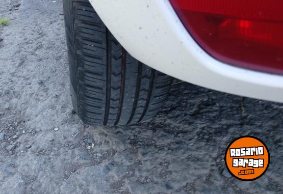 Autos - Ford Focus One 1.6 ambiente 2009 GNC 179000Km - En Venta