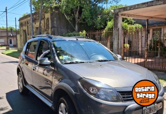 Autos - Renault Sandero Stepway 2011 Nafta 101000Km - En Venta