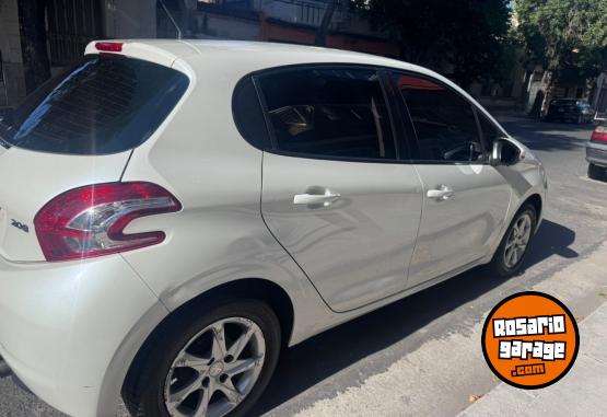 Autos - Peugeot 208 2016 Nafta 100000Km - En Venta
