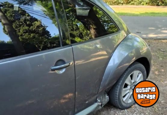 Autos - Volkswagen NEW BEETLE ADVANCE 2010 Nafta 136000Km - En Venta