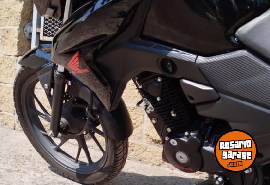 Motos - Honda TWISTER 125 2022 Nafta 13446Km - En Venta