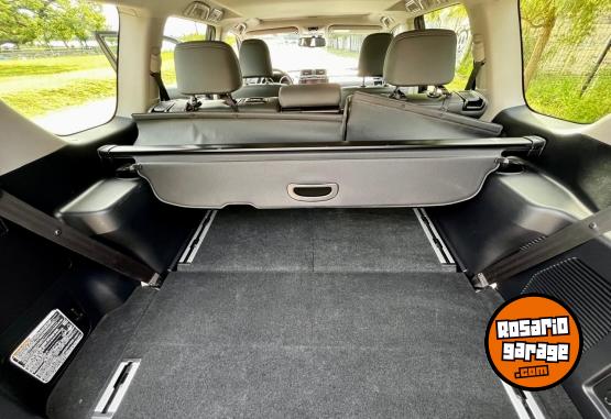 Camionetas - Toyota Land Cruiser Prado VX 4.0 2014 Nafta 32000Km - En Venta