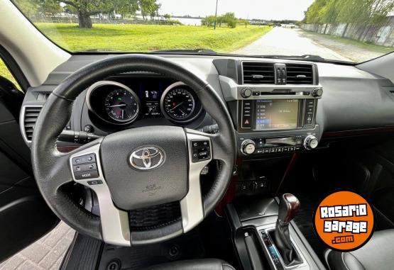 Camionetas - Toyota Land Cruiser Prado VX 4.0 2014 Nafta 32000Km - En Venta
