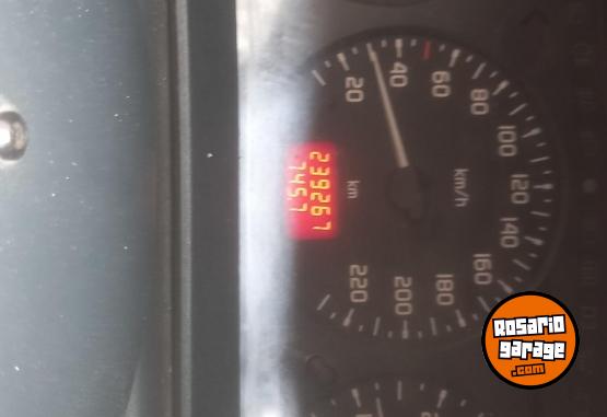 Autos - Renault Scenic 1999 Nafta 239000Km - En Venta