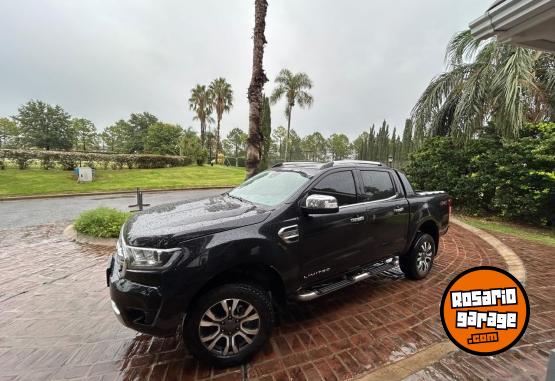 Camionetas - Ford RANGER LIMITED  3.2 full 2022 Diesel 30000Km - En Venta