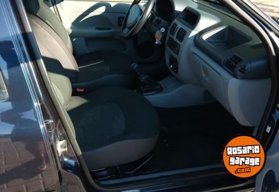 Autos - Renault 1.2 Authentic Pack 1 2012 Nafta 142300Km - En Venta