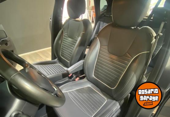 Autos - Renault Captur Intense 1.6 CVT 2020 Nafta 61000Km - En Venta