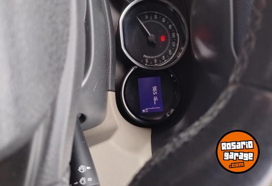 Autos - Renault Duster Dakar 2018 Nafta 96000Km - En Venta