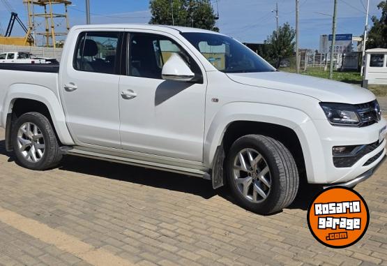 Camionetas - Volkswagen Amarok v6 highline 2023 Diesel 79000Km - En Venta