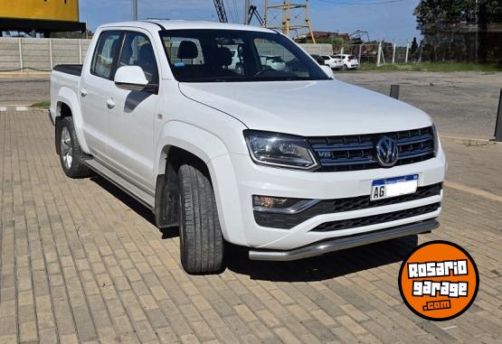 Camionetas - Volkswagen Amarok v6 highline 2023 Diesel 79000Km - En Venta