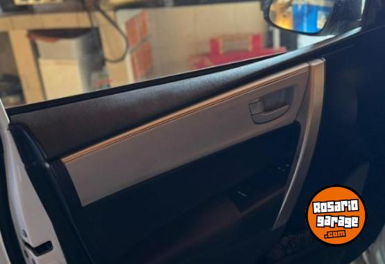 Autos - Toyota Corolla XEI 2017 GNC 126000Km - En Venta