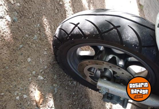 Motos - Kymco Like 125 2025 Nafta 3500Km - En Venta