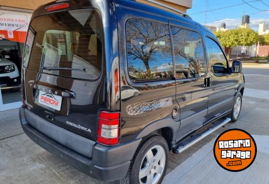 Utilitarios - Peugeot Partner Patagonica hdi 2017 Diesel 115000Km - En Venta