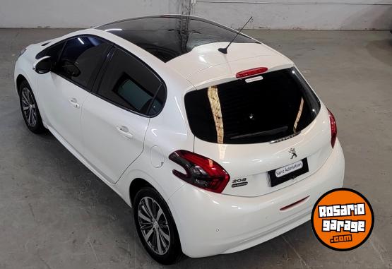 Autos - Peugeot 208 FELINE 1.6 MT 2018 2018 Nafta 32000Km - En Venta
