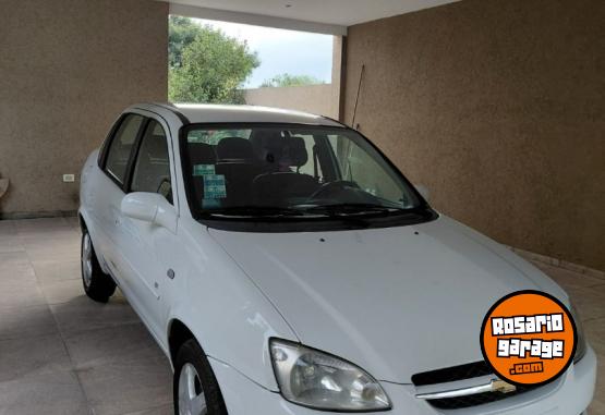 Autos - Chevrolet Classic 2011 Nafta 132000Km - En Venta