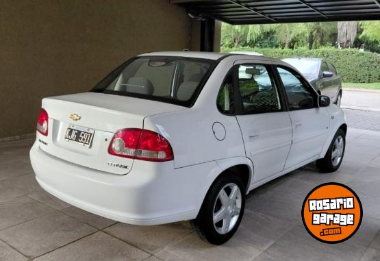 Autos - Chevrolet Classic 2011 Nafta 132000Km - En Venta