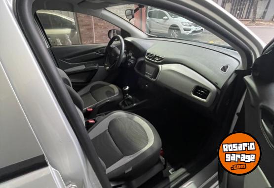 Autos - Chevrolet Prisma Lt 2015 Nafta 116000Km - En Venta