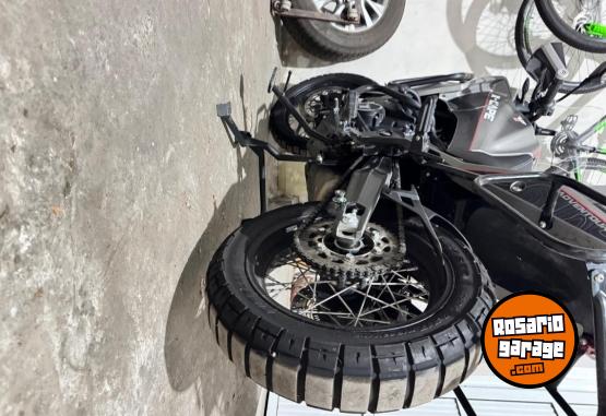 Motos - Moto Morini X-cape 649 2024 Nafta 15000Km - En Venta