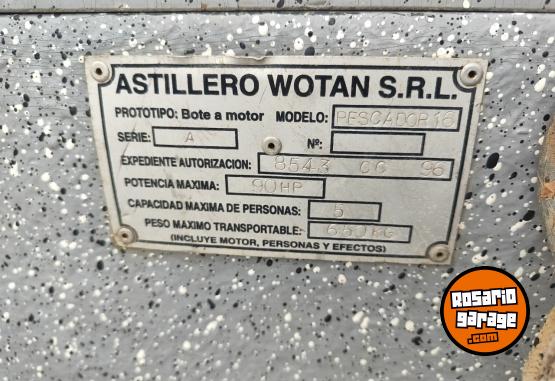 Embarcaciones - CASCO WOTAN + MOTOR + TRAILER - En Venta