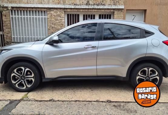 Autos - Honda Hrv exl 1ra mano permuto 2016 Nafta 118000Km - En Venta