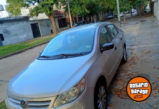 Autos - Volkswagen Voyage 2009 Nafta 177000Km - En Venta