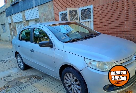 Autos - Volkswagen Voyage 2009 Nafta 177000Km - En Venta