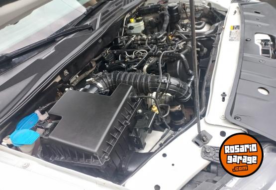 Camionetas - Volkswagen Amarok 2015 Diesel 210000Km - En Venta