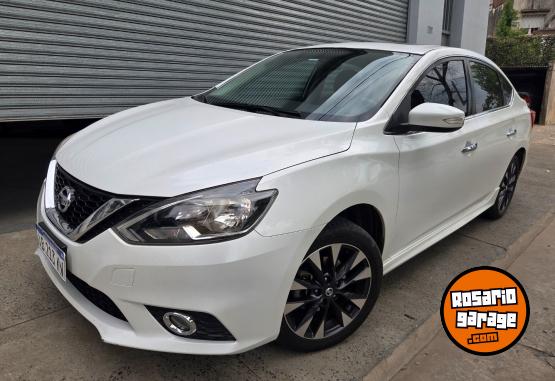 Autos - Nissan Sentra sr 2017 Nafta 87000Km - En Venta