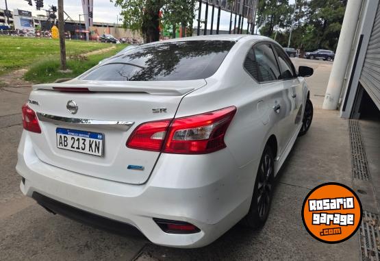 Autos - Nissan Sentra sr 2017 Nafta 87000Km - En Venta