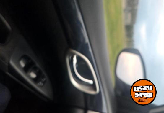 Autos - Nissan Sentra sr 2017 Nafta 87000Km - En Venta