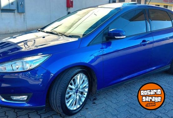 Autos - Ford Focus SE Plus 2018 Nafta 75000Km - En Venta