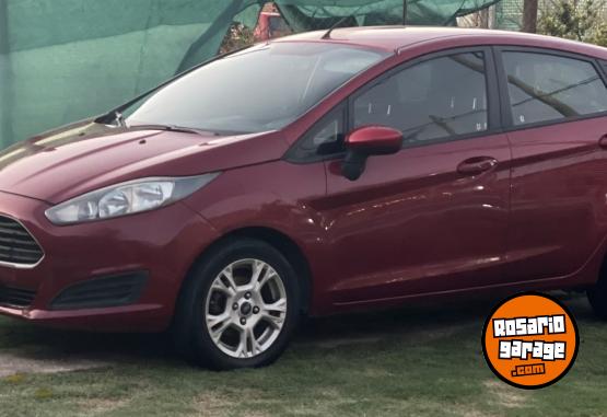 Autos - Ford Fiesta SE Plus 2014 Nafta 110000Km - En Venta