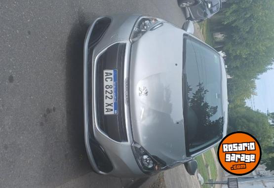 Autos - Peugeot Active 1,6 2018 Nafta 48000Km - En Venta