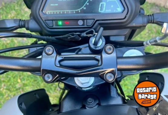 Motos - Bajaj Dominar 250 2022 Nafta 5700Km - En Venta