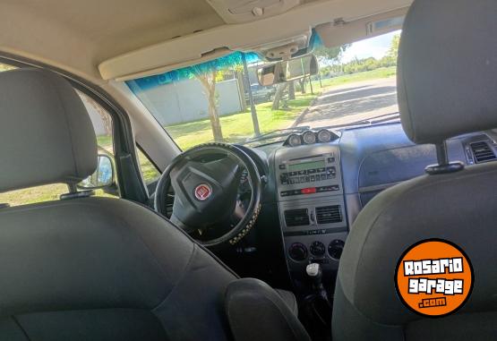 Autos - Fiat Idea Adventure 2012 Nafta 210000Km - En Venta