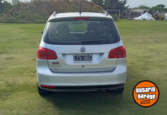 Autos - Volkswagen SURAN 1.6 manual HighLine 2012 Nafta 150000Km - En Venta