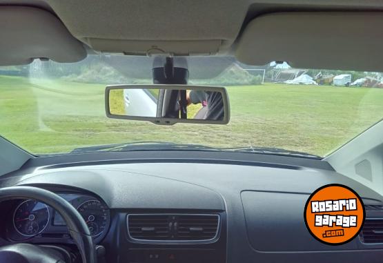 Autos - Volkswagen SURAN 1.6 manual HighLine 2012 Nafta 150000Km - En Venta