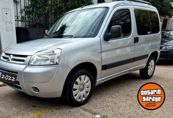 Utilitarios - Citroen Berlingo Multispace XTR 2022 Nafta 80000Km - En Venta