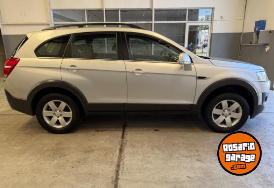 Camionetas - Chevrolet CAPTIVA LS 7 ASIENTOS 2016 Nafta 135000Km - En Venta