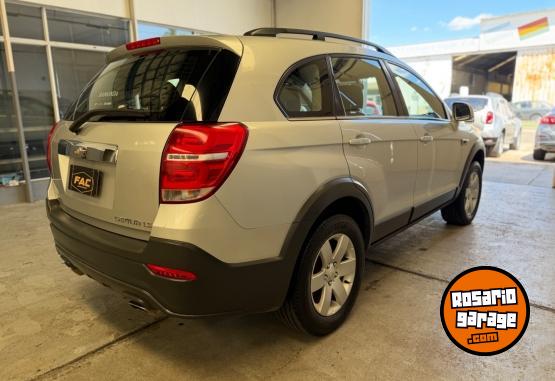 Camionetas - Chevrolet CAPTIVA LS 7 ASIENTOS 2016 Nafta 135000Km - En Venta