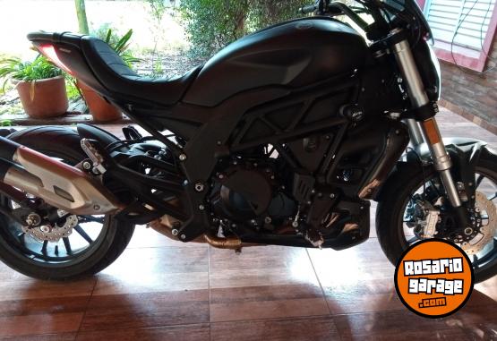 Motos - Benelli 502 c 2023 Nafta 1000Km - En Venta